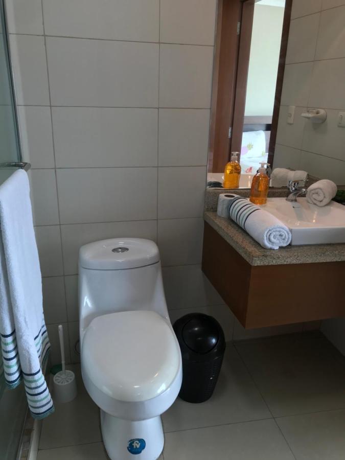 Suites Emporium Γκουαγιακίλ Εξωτερικό φωτογραφία